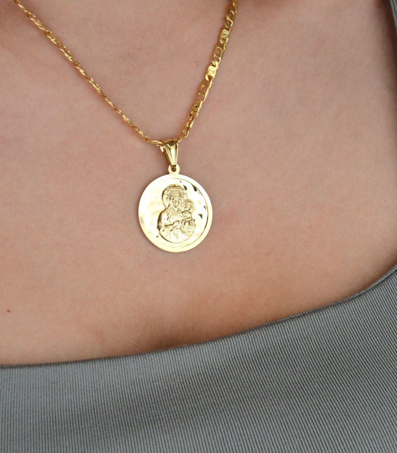 Masywny złoty łańcuszek próby 585 z efektem tygrysiego oka. Szerokość 3,5 mm, długość 55 cm, waga 15,05 g. Elegancki, męski styl – idealny na prezent.1.jpg